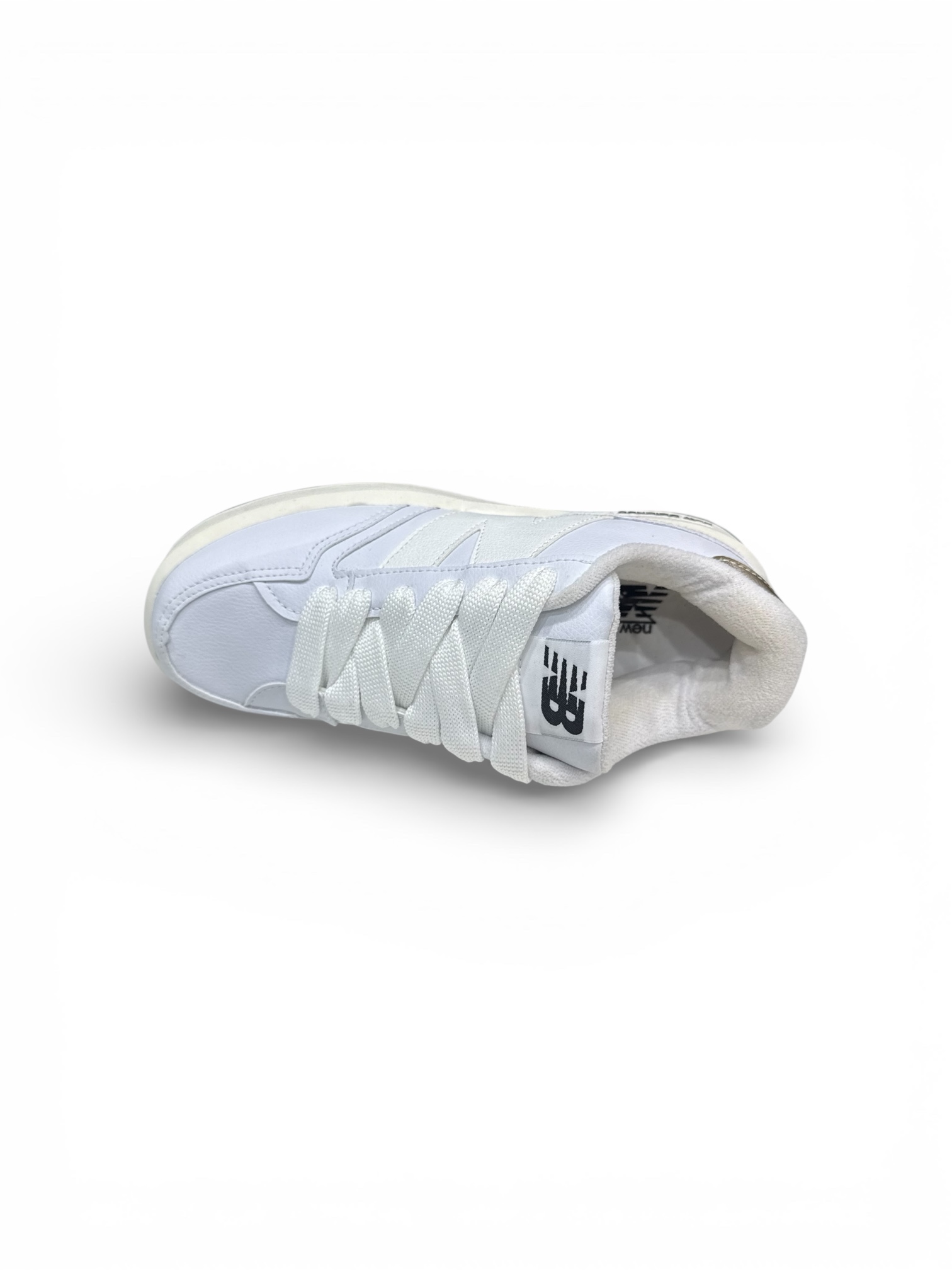 NEW BALANCE ( BRANCO OURO)