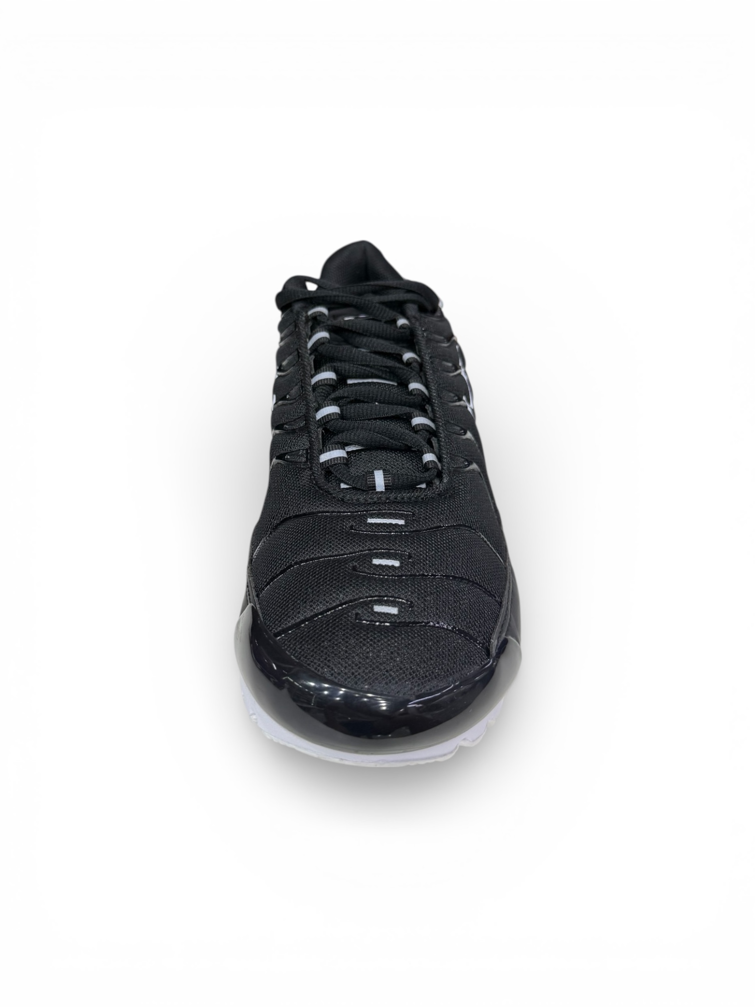 NIKE TN IMPORTADO ( PRETO BRANCO)