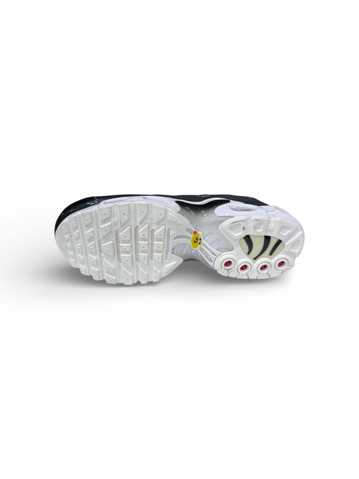 NIKE TN IMPORTADO ( PRETO BRANCO)